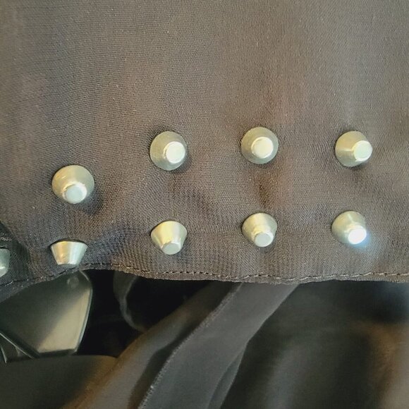 ✨✨✨Material Girl Women's blouse Size M transparent mesh High Low Sleeve less Top - Picture 5 of 7